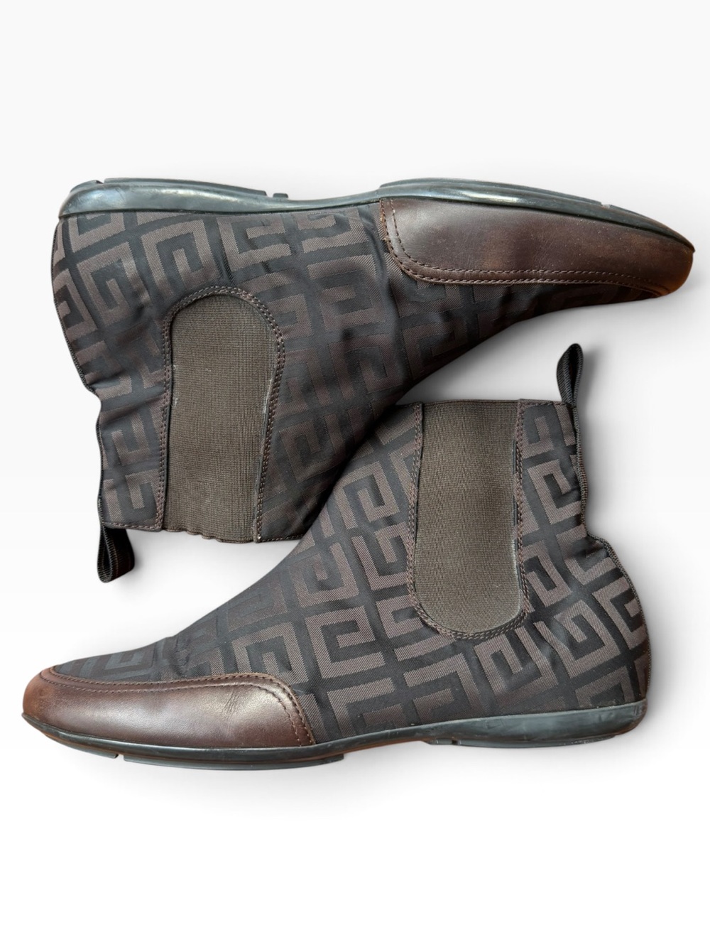 Vintage Givenchy Monogram Chelsea Ankle Boots – Women’s Size 9